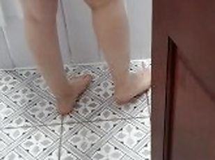 Step mom and step son Fuck in Bathroom while dad Showers