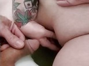 maudynės, šlapninimasis, mėgėjai, didelis-penis, žaislas, pora, bbw, fetišas, dušas, tatuiruotė