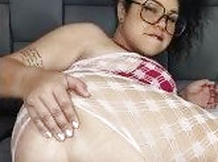 gros-nichons, lunettes, masturbation, mamelons, anal, milf, jouet, latina, bdsm, bas