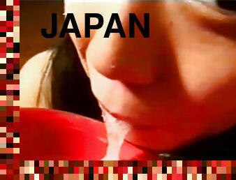 Japanese likes to swallow cum