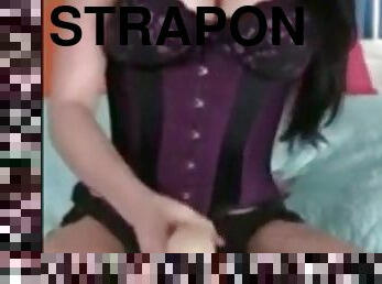 strapon, bdsm, pov, fetiš, femdom, pušenje-sucking