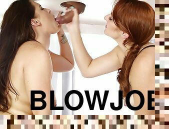 blowjob-seks-dengan-mengisap-penis, cumshot-keluarnya-sperma, bintang-porno, handjob-seks-dengan-tangan-wanita-pada-penis-laki-laki, bertiga, sperma, putih, pengisapan