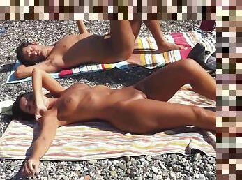 guza, velike-sise, nudisti, vani, u-javnosti, amaterski, lutke, mame-koje-bih-jebao, tinejdžeri, porno-zvijezde