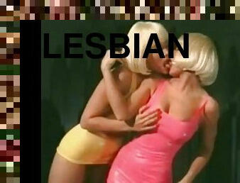 lesbian-lesbian, berambut-pirang, alat-mainan-seks, latex