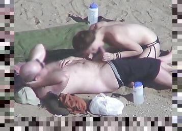 Exciting Couples On The Beach - Public Sex