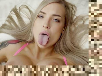 Don't pull out! I want you to fill my pussy with cum - Creampie