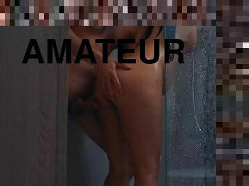 baignade, gros-nichons, levrette, orgasme, enceintes, chatte-pussy, femme, amateur, maison, couple