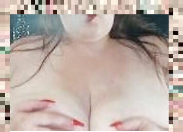 payudara-besar, puting-payudara, amatir, jenis-pornografi-milf, wanita-gemuk-yang-cantik, ditindik, fetish-benda-yang-dapat-meningkatkan-gairah-sex, seorang-diri, merokok, tanpa-penutup-dada