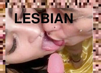 perä, isot-tissit, amatööri, lesbo-lesbian, lelu, kova-seksi, latino, dildo, ruskeaverikkö, tatuointi