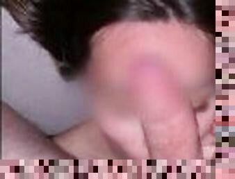 amateur, fellation, ejaculation-interne, couple, baby-sitter, salope, première-fois, ejaculation, sperme, brunette