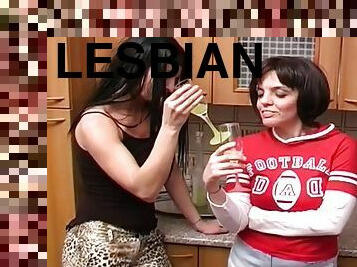 The Real Lesbians 3 - Part 01