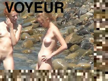 nudiste, en-plein-air, chatte-pussy, babes, ados, cam, plage, voyeur, naturel, douce