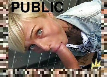 Tattooed public milf rides sex date with guy outdoors after blowjob