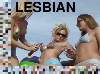 Horny bikini babes have a lesbian orgy