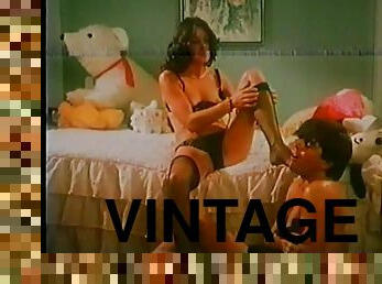 kıllı, bağbozumu, bir-kişiye-oral-seks-yapmak, grup-sex, retro