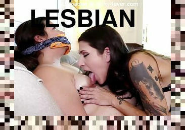 Lesbian Session