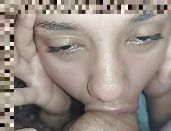 her pretty face looking at câmera begging for a creampie, i cum hard OMG?????????????????????????????????????