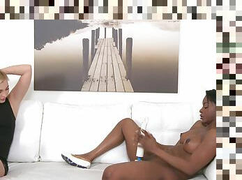 Ebony Beauty In Superb Lesbian Casting