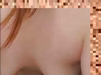 gros-nichons, levrette, mamelons, anal, babes, rousse, point-de-vue, ejaculation, gros-seins, seins