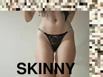 Hot skinny ass????