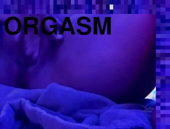 clitoris, lihava, masturbaatio, orgasmi, pillu-pussy, latino, isot-upeat-naiset, sormettaminen, kiimainen, suloinen