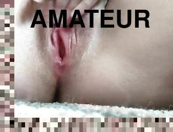 clito, masturbation, chatte-pussy, amateur, ados, point-de-vue, vagin, solo, rasé, humide