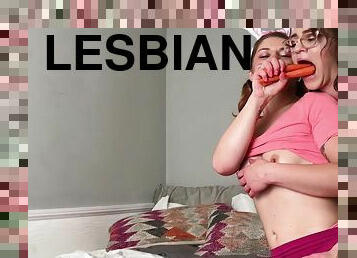 Cute Lesbian Using Carrots - Sex Movies Featuring Fallonwest