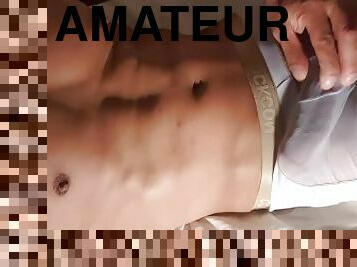 masturbation, amateur, ejaculation-sur-le-corps, énorme-bite, branlette, point-de-vue, culotte, serrée, massive, solo