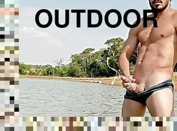 Duvido não ficar excitada(o) com esse Body e esse Dick - Outdoor Cumshot