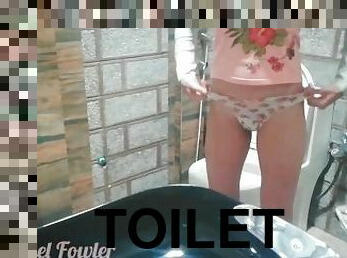 Girl pissing in eagle bowel position in toilet of restaurant with live music - Angel Fowler