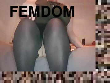 amateur, regordeta, regordeta-chubby, esclava, pies, medias, fetichista, a-solas, dominación-femenina, nylon