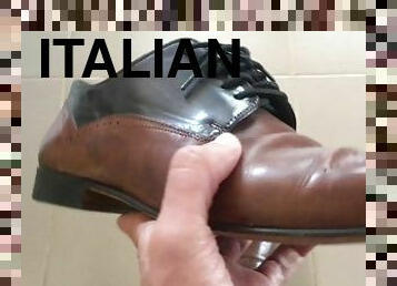 Shoe sniffing POV - Italian leather dress shoes smell so good deep breathing - Manlyfoot ???? ????