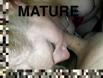 tricherie, femme, amateur, mature, énorme-bite, milf, ejaculation-interne, hirondelle, ejaculation, blonde