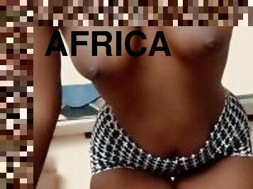 tetas-grandes, negra-ebony, negra, natural, africano, topless