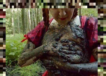 Red Riding Hood in Forest Mud Trailer