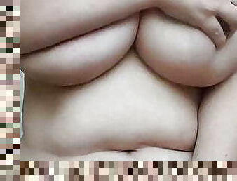 tetas-grandes, gorda, enorme, pezones, pantis, amateur, regordeta, regordeta-chubby, natural, mona