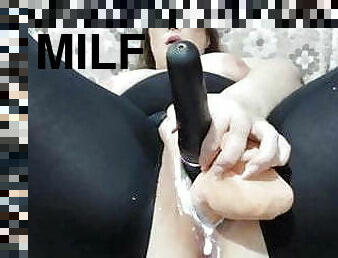 Bbw Milf Squirts on Webcam