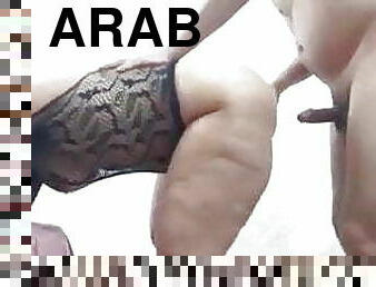 arab, wanita-gemuk-yang-cantik