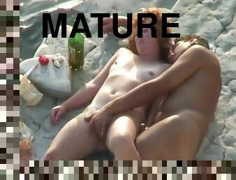 al-aire-libre, esposa, amateur, maduro, mamada, playa, facial