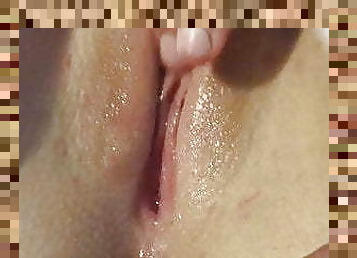 pantat, mastubasi, orgasme, vagina-pussy, berambut-pirang, ketat, manis-sweet, manis, cantik, biseksual