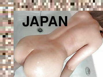 Japanese girls farting 4
