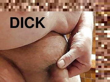 Little dick peeing in bathroom