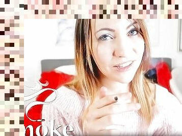 Innocent Girlfriend Smokes For You (FETISH / KINK)