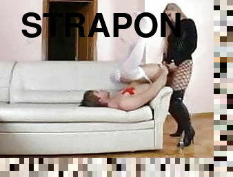 Strapon BDSM