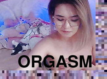 ázijské, masturbácia, staré, orgazmus, striekanie-squirt, 18yo, vibrátor, staršie