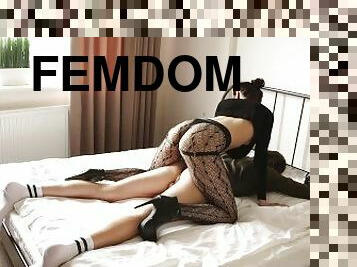 orgasm, strapon, nevasta, amatori, anal, jucarie, ciorapi, amanta, dominare, femdom