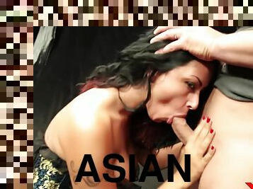 asiatiche, culi, tettone, rapporti-anali, ragazze-giovani, eruzioni-di-sperma, cazzi-enormi, seghe, gole-profonde, sedere