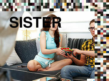 Kiss And Make Up With Your Step Sister - S17:E3 - Anie Darling - StepsiblingsCaught