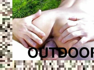 Hotlatina babe Vania Rodriguez outdoor anal sex