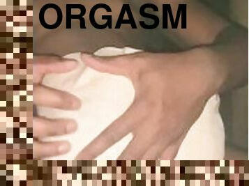 orgasm, pasarica, amatori, pula-imensa, slobozita, solo, virgina, pula